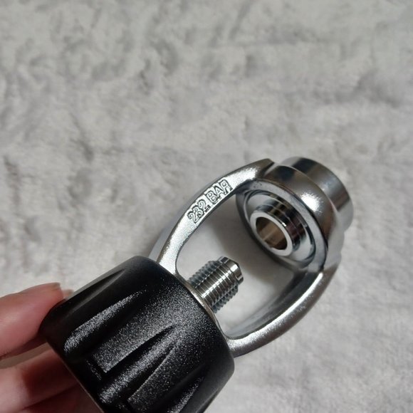 ☆SOLD☆ Scuba Choice Dive 232BAR Din to Yoke Regulator Convertor Adaptor - Picture 5 of 7